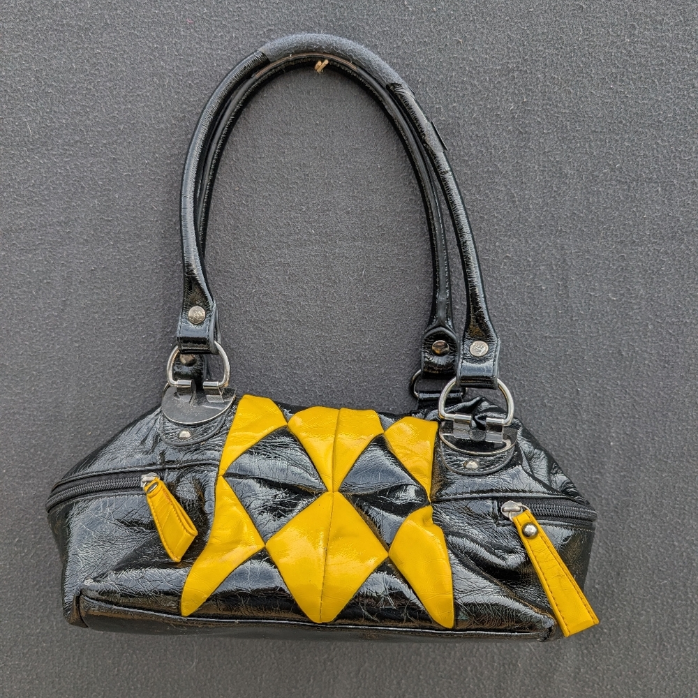 Point Zero Black/Yellow Shoulder Bag